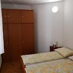 Apartment Apartmaji Mavita Piran