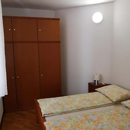 Διαμέρισμα Apartmaji Mavita Πιράν